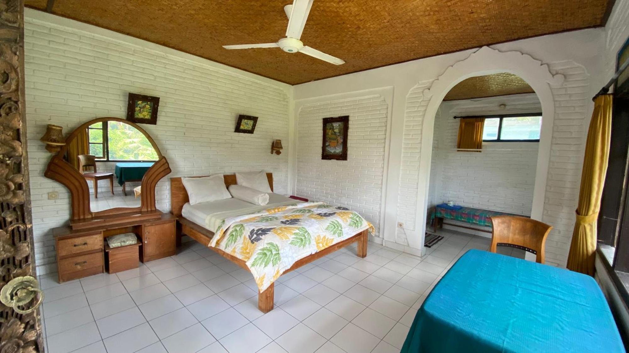 Ayu Bisma Homestay Ubud Esterno foto